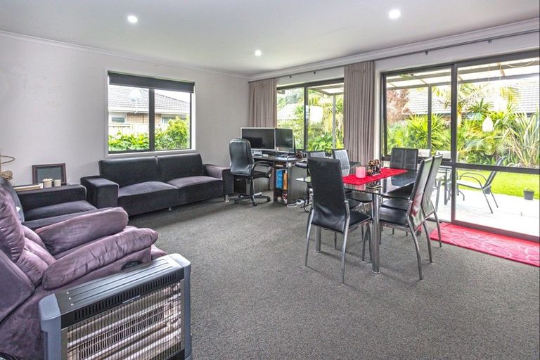 Photo of property in 9 Merrimana Drive, Thames, 3500