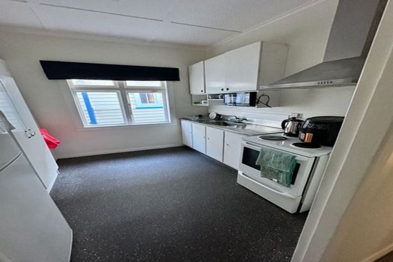 Photo of property in 93 Miramar Avenue, Miramar, Wellington, 6022