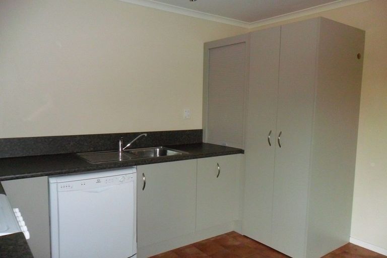 Photo of property in 5 Stafford Place, Awapuni, Palmerston North, 4412