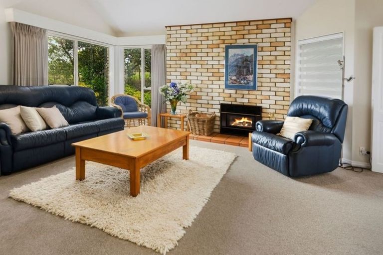 Photo of property in 320 Bawden Road, Dairy Flat, Albany, 0792