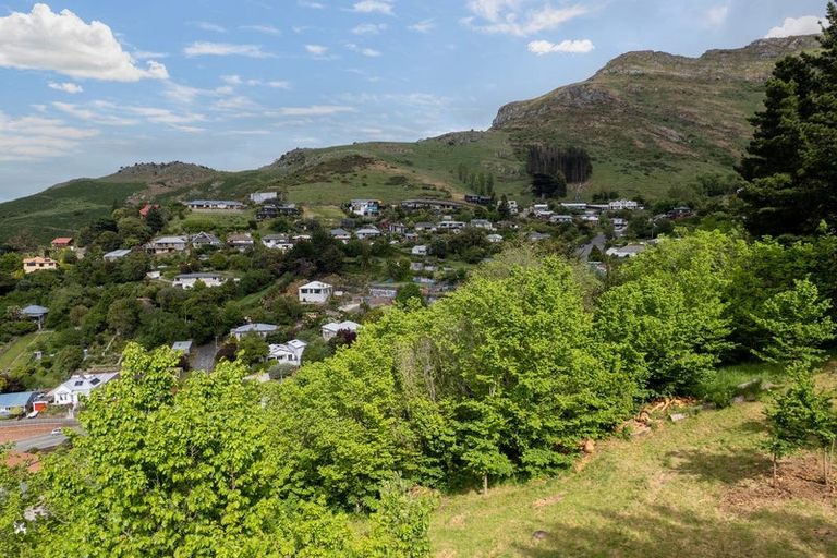 Photo of property in 18 Dudley Road, Lyttelton, 8082