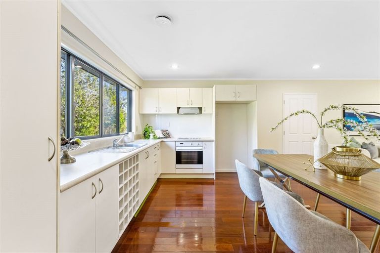 Photo of property in 4/17 Neta Grove, Henderson, Auckland, 0612