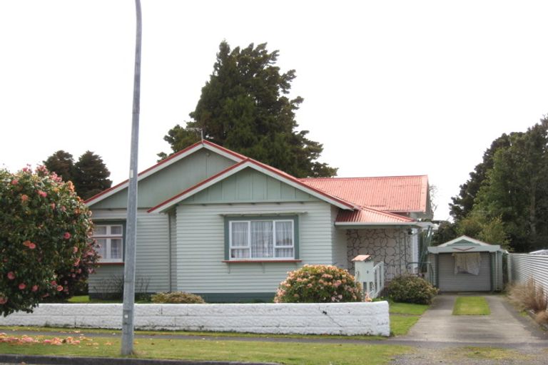 Photo of property in 8 Olivia Street, Stratford, 4332