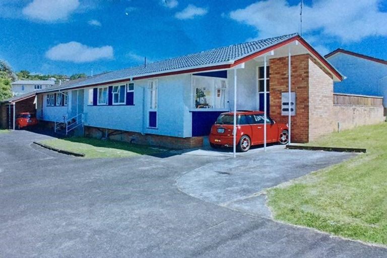 Photo of property in 1156/142 Lake Road, Northcote, Auckland, 0627