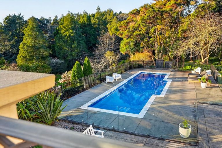 Photo of property in 1 Pearson Road, Whitford, Howick, 2571