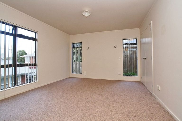 Photo of property in 84b Hillcrest Road, Hillcrest, Hamilton, 3216