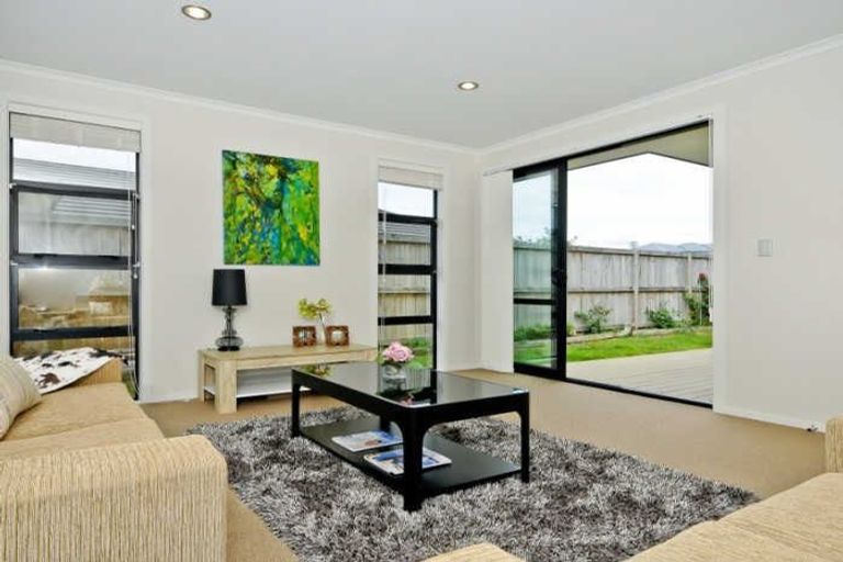 Photo of property in 8 Sirius Crescent, Rototuna North, Hamilton, 3210