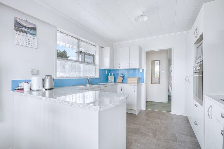 Photo of property in 3 Linden Street, Kihikihi, Te Awamutu, 3800