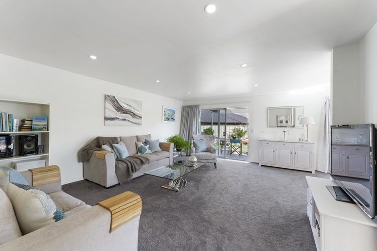 Photo of property in 8 Robertson Court, Cromwell, 9310