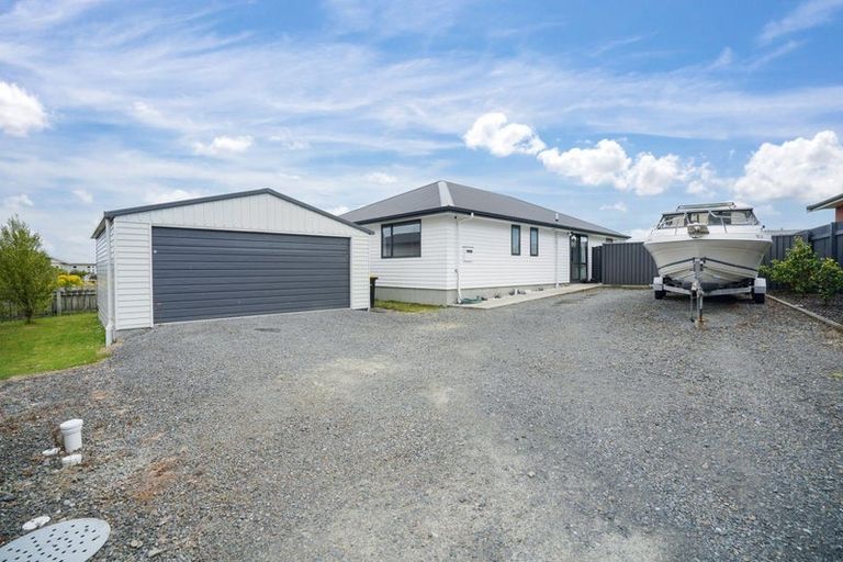 Photo of property in 90 Mavora Crescent, Heidelberg, Invercargill, 9812