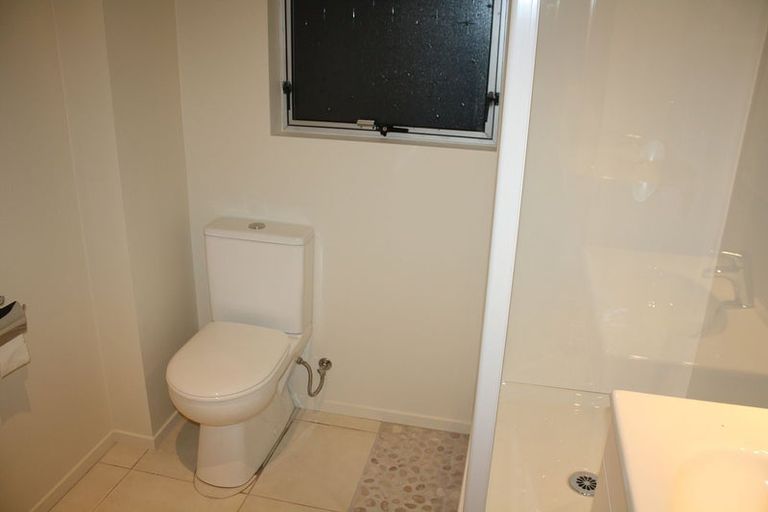 Photo of property in 1/56 Marriott Road, Pakuranga, Auckland, 2010