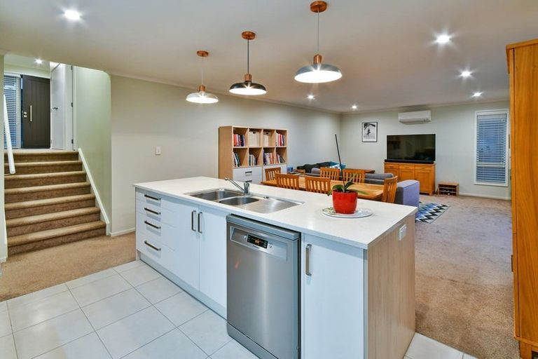 Photo of property in 42 Raithburn Terrace, Pokeno, 2402