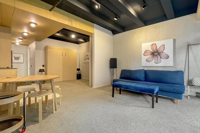 Photo of property in Vedado Apartments, 107/41 Hopper Street, Mount Cook, Wellington, 6011