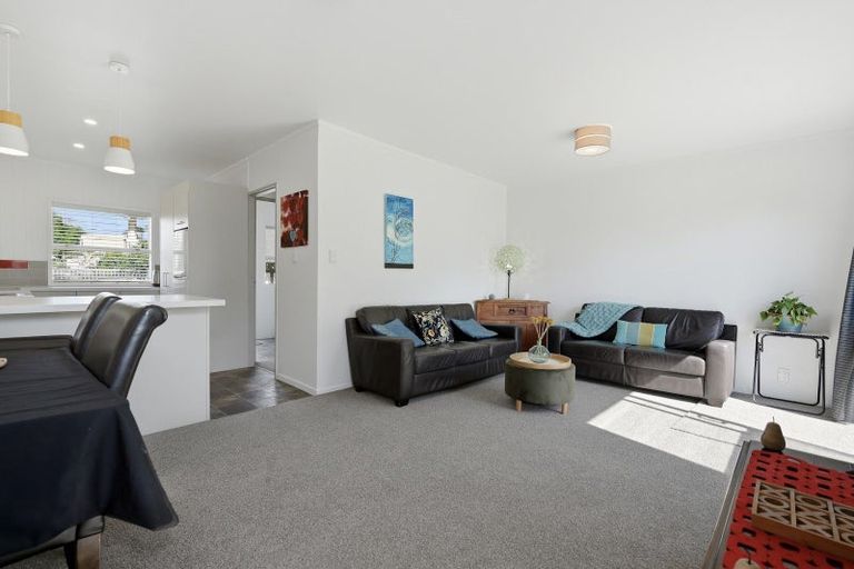 Photo of property in 257b Ngatai Road, Otumoetai, Tauranga, 3110