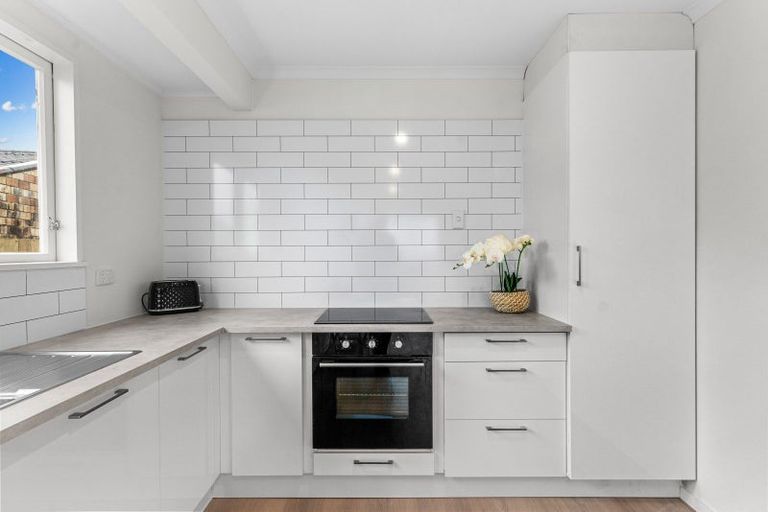 Photo of property in 5 Montague Place, Onerahi, Whangarei, 0110