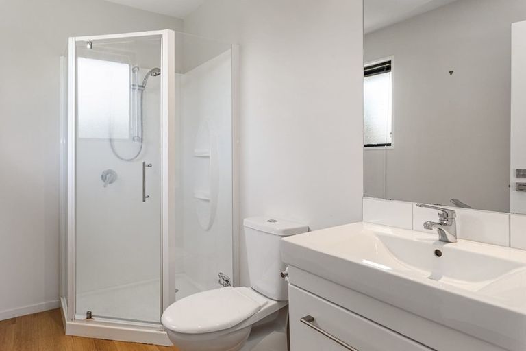 Photo of property in 16 Waimarie Street, Pegasus, 7612