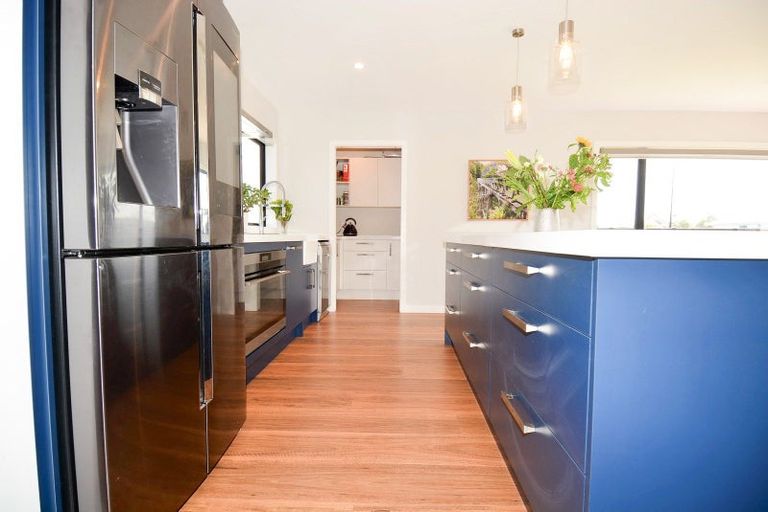 Photo of property in 77 Richfield Drive, Waikiwi, Invercargill, 9810