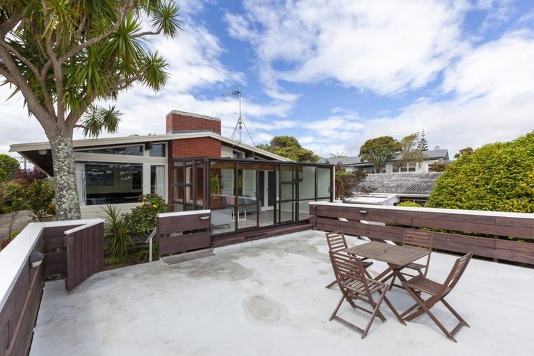 Photo of property in 91 Alexander Road, Raumati Beach, Paraparaumu, 5032