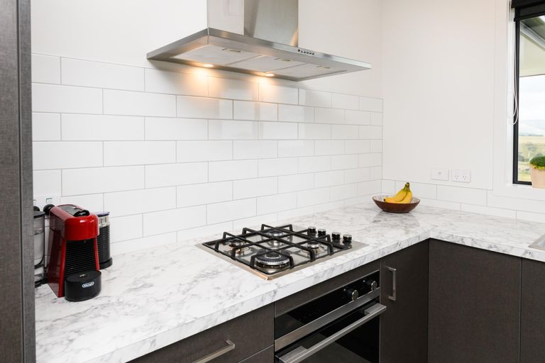 Photo of property in 26 Varsity Heights, Fitzherbert, Palmerston North, 4410