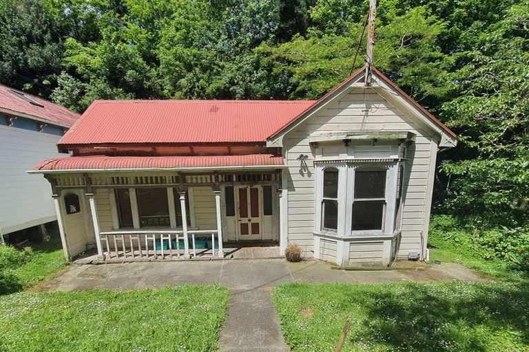 Photo of property in 32 Devon Street, Aro Valley, Wellington, 6021