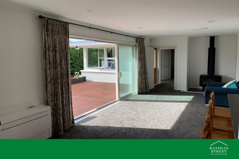 Photo of property in 18 Rathlin Street, Redwood, Christchurch, 8051