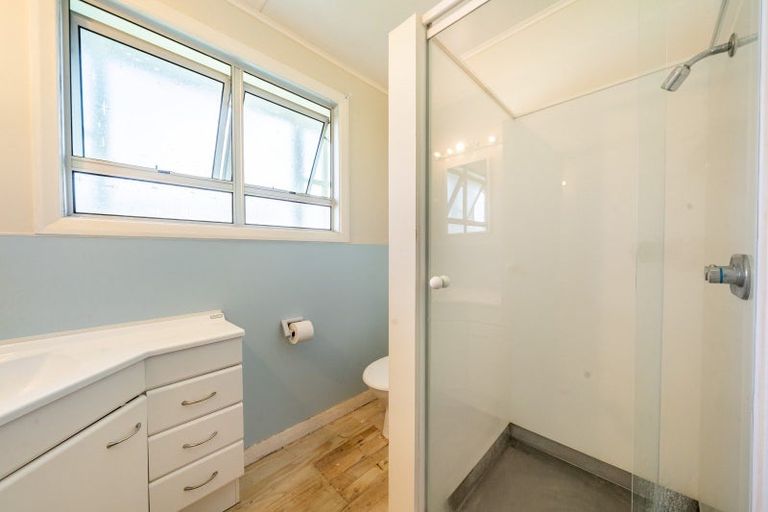 Photo of property in 17 Molesworth Street, Taita, Lower Hutt, 5011