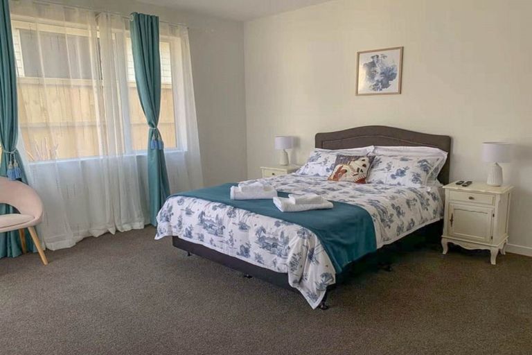 Photo of property in 25 Ahorangi Road, Silverdale, 0932