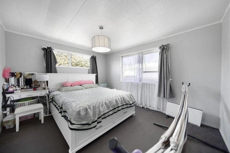 Photo of property in 16 Palermo Place, Clover Park, Auckland, 2023
