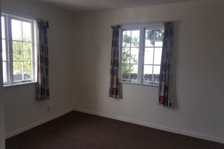 Photo of property in 1/31 Solveig Place, Randwick Park, Auckland, 2105