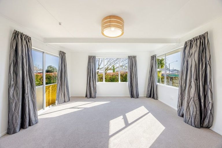 Photo of property in 4 Cabot Place, Flaxmere, Hastings, 4120
