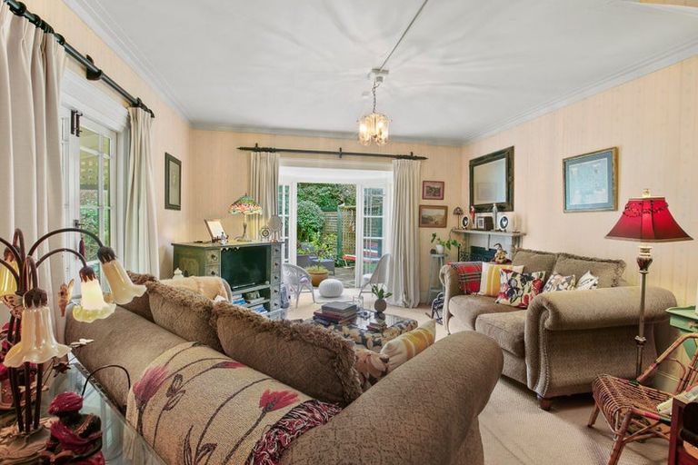 Photo of property in 55d Karina Road, Merrilands, New Plymouth, 4312