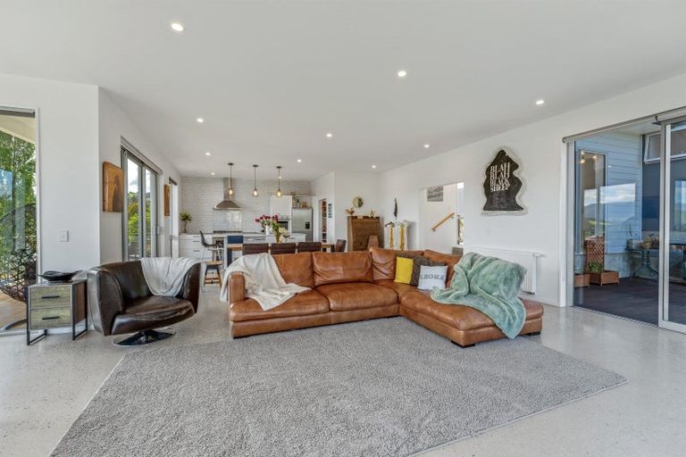 Photo of property in 32 Paterson Road, Mosgiel, 9092