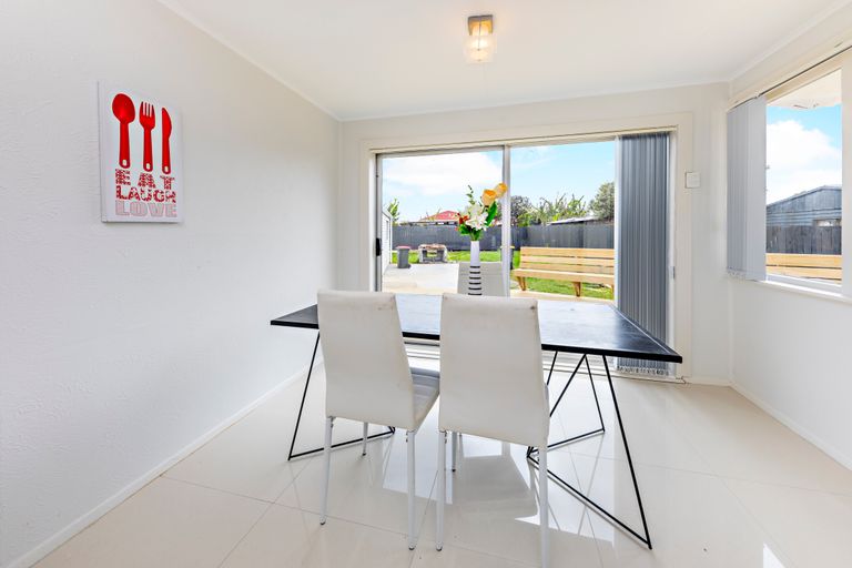 Photo of property in 7 Fairey Place, Mangere, Auckland, 2022