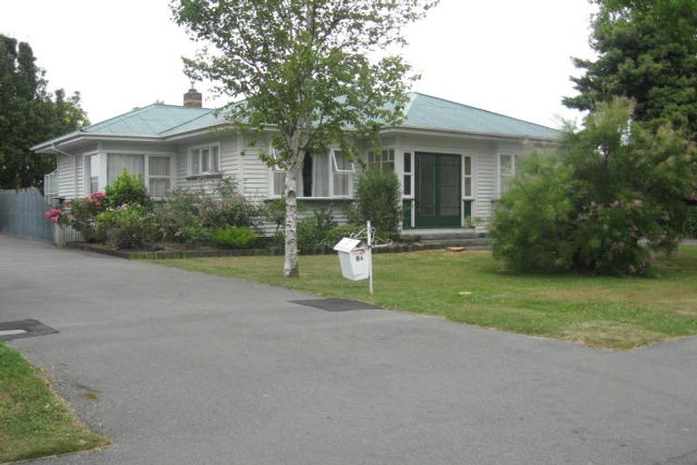 Photo of property in 2/6 Bowen Street, Upper Riccarton, Christchurch, 8041