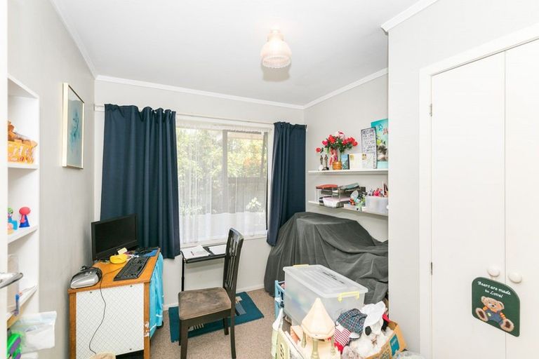Photo of property in 56 Braid Road, St Andrews, Hamilton, 3200