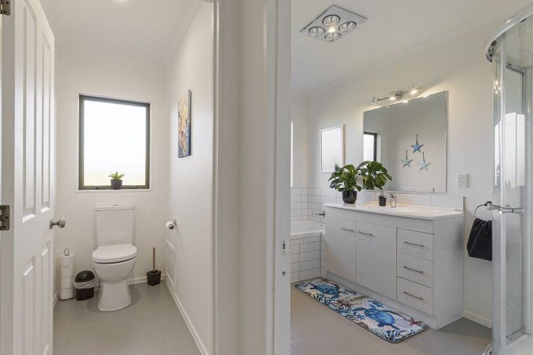 Photo of property in 76a Smart Road, Glen Avon, New Plymouth, 4312