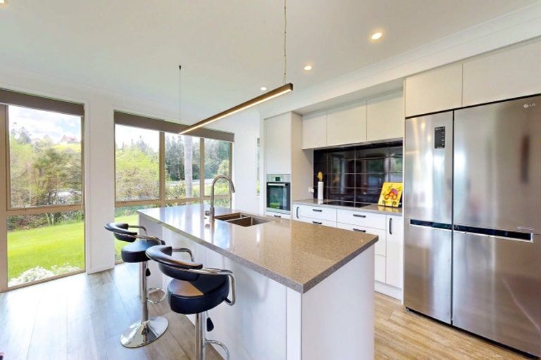 Photo of property in 12 Titoki Lane, Whangamata, 3691