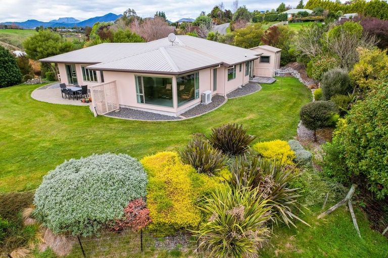 Photo of property in 73 Totara View Road, Wakefield, 7095