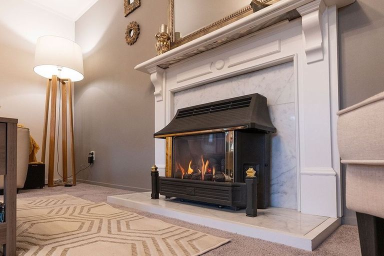 Photo of property in 12 College Drive, Paraparaumu, 5032