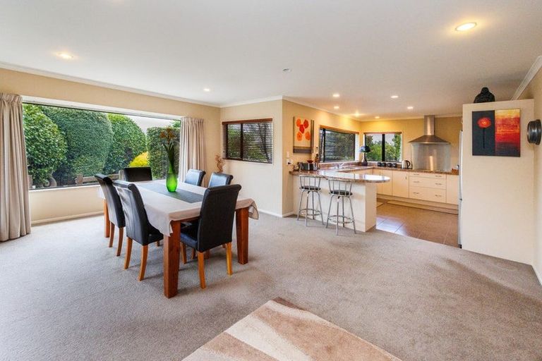 Photo of property in 36 Tennyson Avenue, Kelvin Grove, Palmerston North, 4414