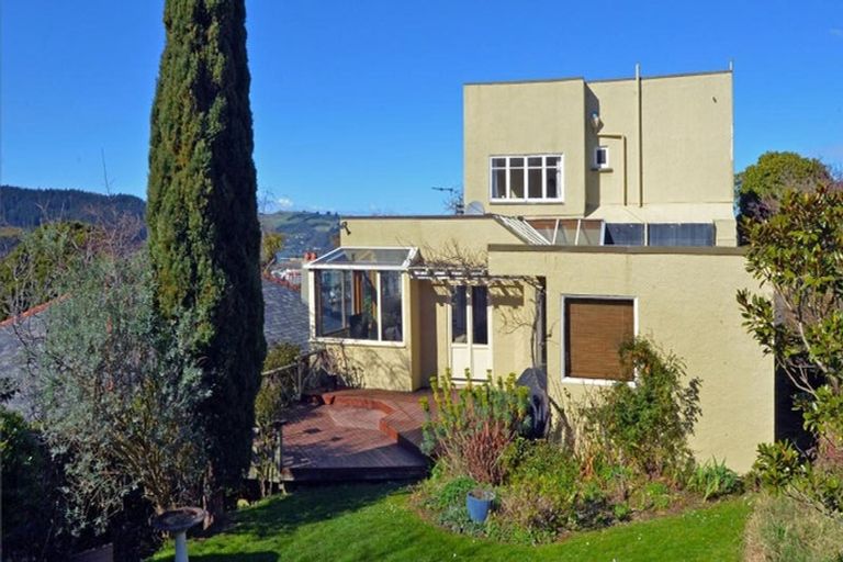 Photo of property in 71 Warrender Street, North Dunedin, Dunedin, 9016