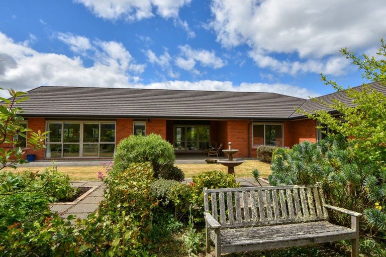 Photo of property in 17 Carrington Drive, Carterton, 5713