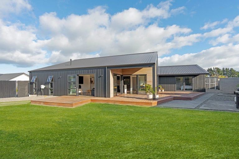 Photo of property in 12 Plum Tree Lane, Solway, Masterton, 5810