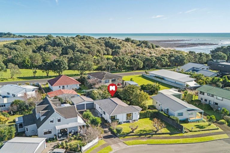Photo of property in 26 Meade Place, Bell Block, New Plymouth, 4312