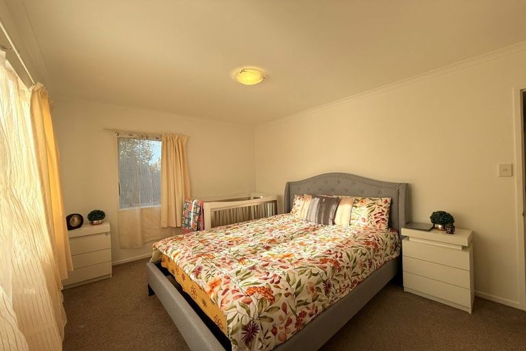 Photo of property in 3 Dunbarton Drive, Ranui, Auckland, 0612