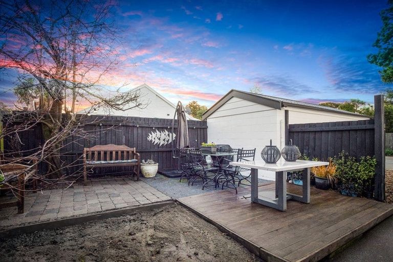 Photo of property in 1/42a Saint Martins Road, Saint Martins, Christchurch, 8022