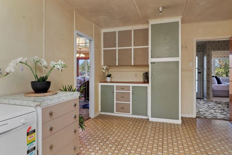 Photo of property in 64 Beach Road, Katikati, 3129