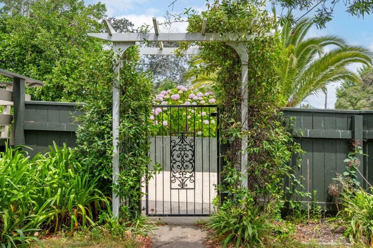 Photo of property in 42 Rogers Road, Bay View, Napier, 4104