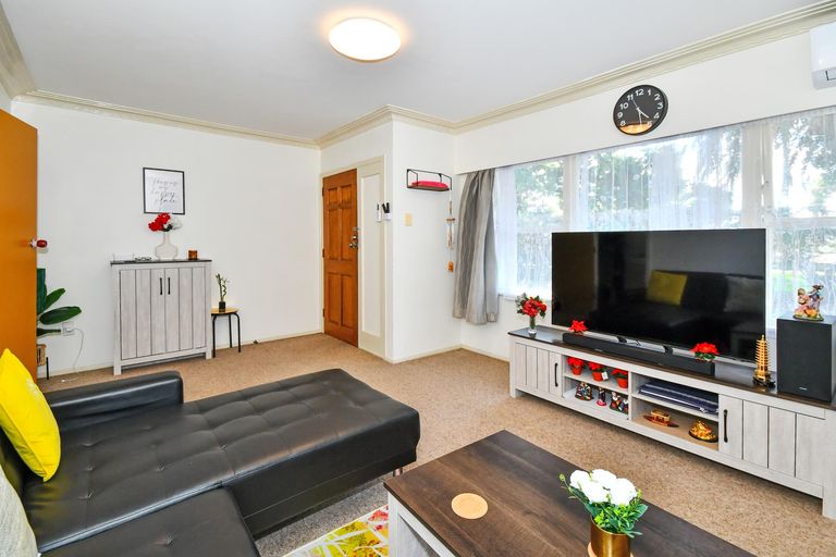 Photo of property in 3/35 Wallace Road, Papatoetoe, Auckland, 2025