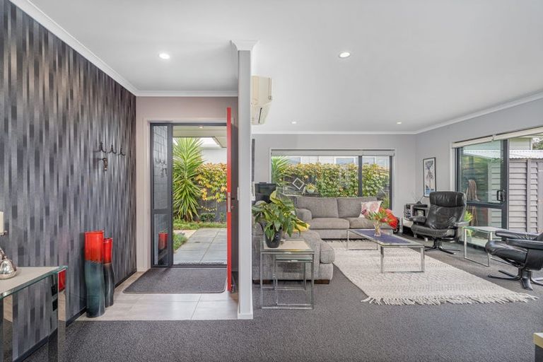 Photo of property in 28 Motukorure Parade, Cooks Beach, Whitianga, 3591